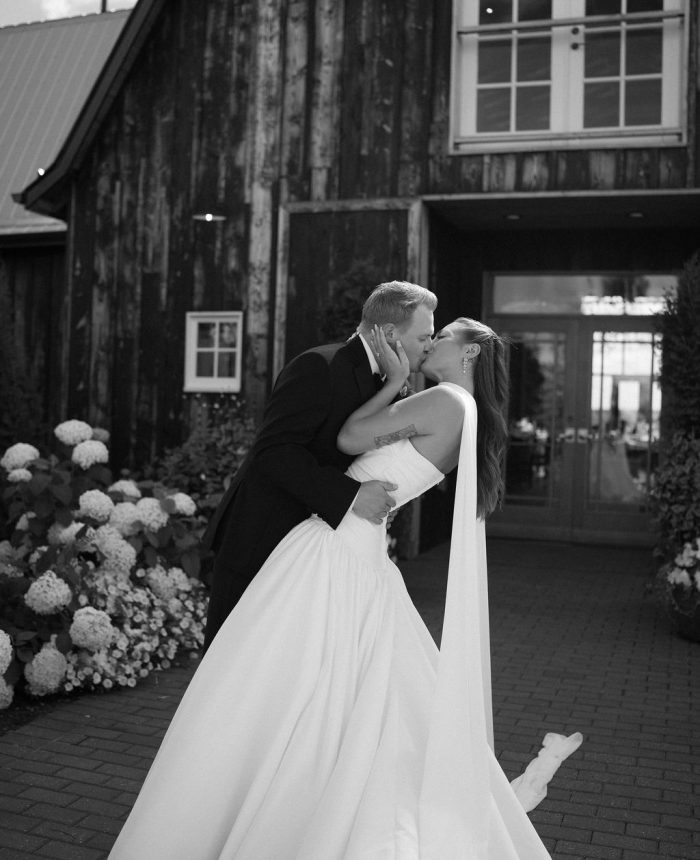 A Warm and Refined Wedding at Black Barn