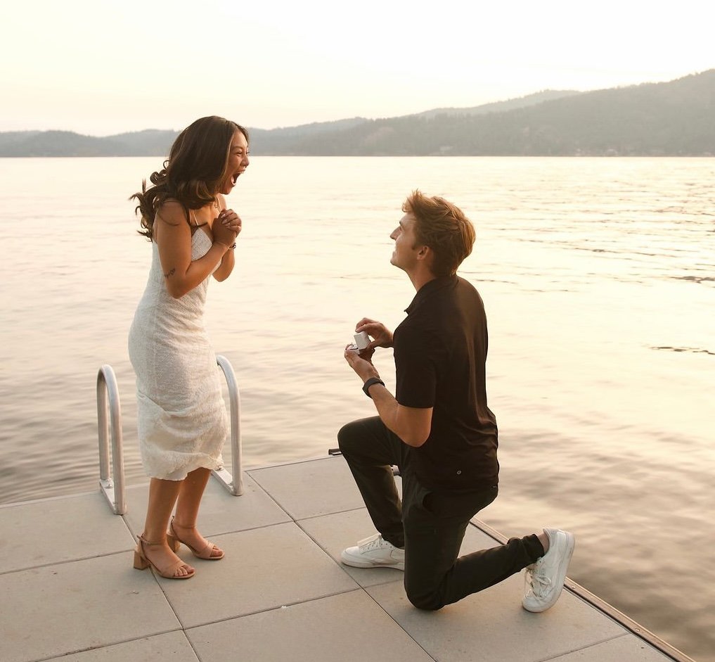 Frosting Friday: Romantic Rocky Mountain & Mountain West Proposal Ideas We Love