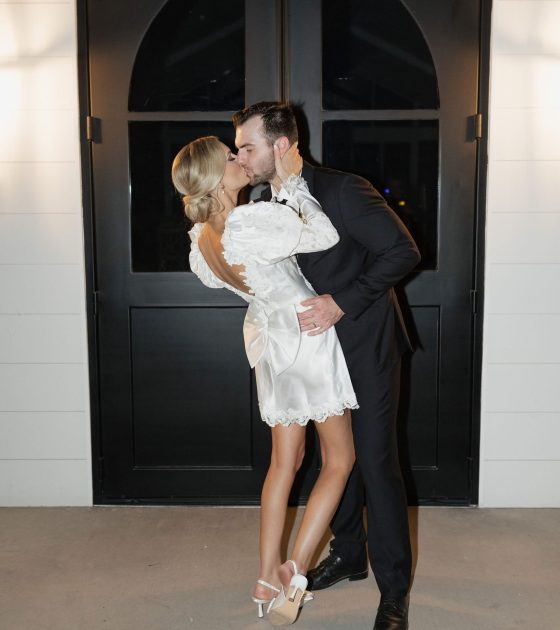 Timeless Arizona Wedding with a Spirited Holiday Flair