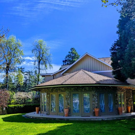Galiano Oceanfront Inn & Spa