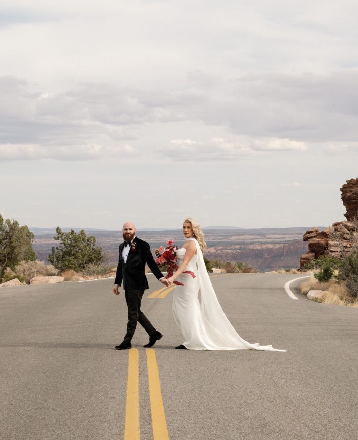 Beautiful Canyon-Swept Wedding at Red Earth Venue