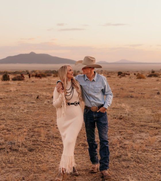 Classic Western Chic Anniversary Session in New Mexico