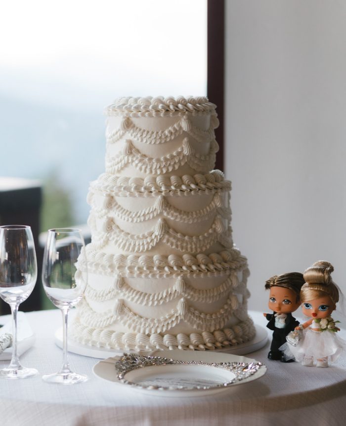 Refined Aspen Wedding with White Florals and Mountain Views